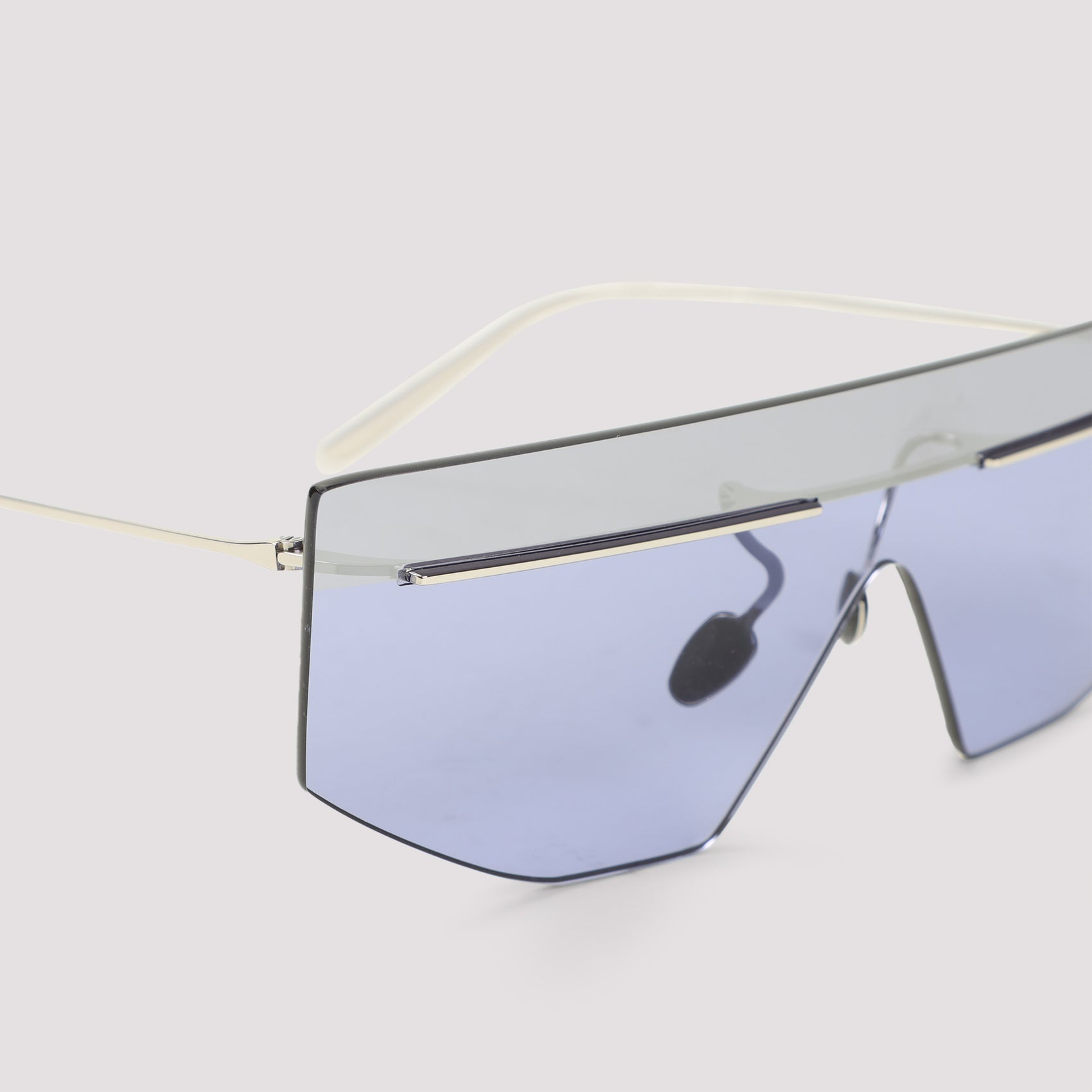 PRADA Sleek Mask Design Metallic Sunglasses - Banlieue91 -