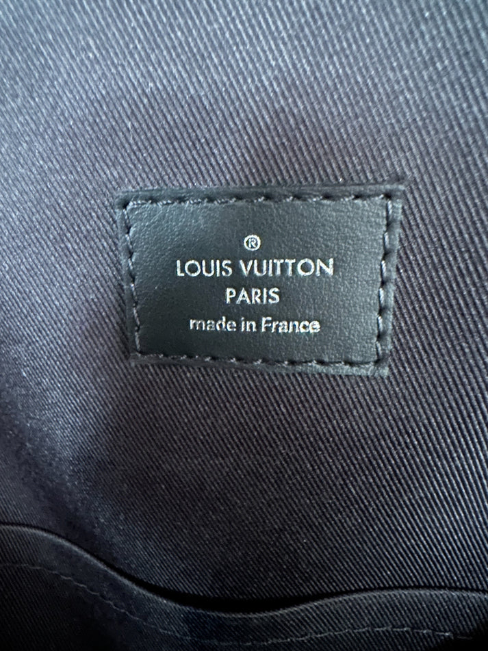 Louis Vuitton Blue Monogram Eclipse Online Exclusive Discovery Backpack - Banlieue91