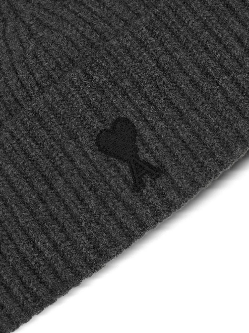 AMI PARIS Ribbed Wool Beanie with Turned-Up Hem for Men - Banlieue91 -