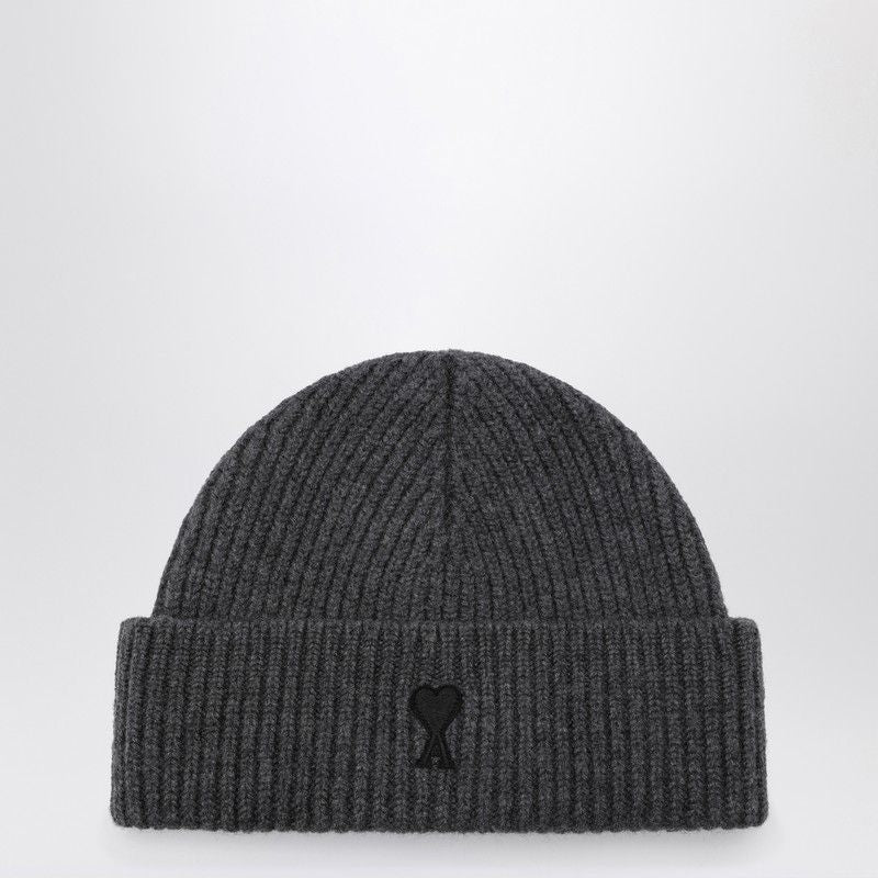 AMI PARIS Ribbed Wool Beanie with Turned-Up Hem for Men - Banlieue91 -