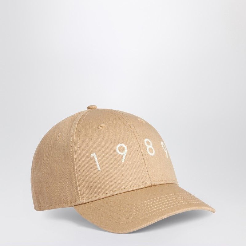 Beige baseball cap with white 1989 embroidery, minimalist streetwear accessory