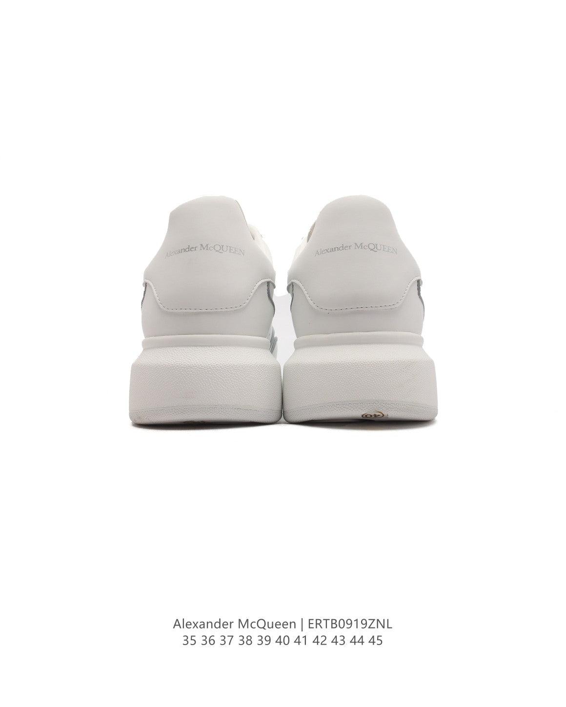 Alexander McQueen Oversized Sneakers - Banlieue91