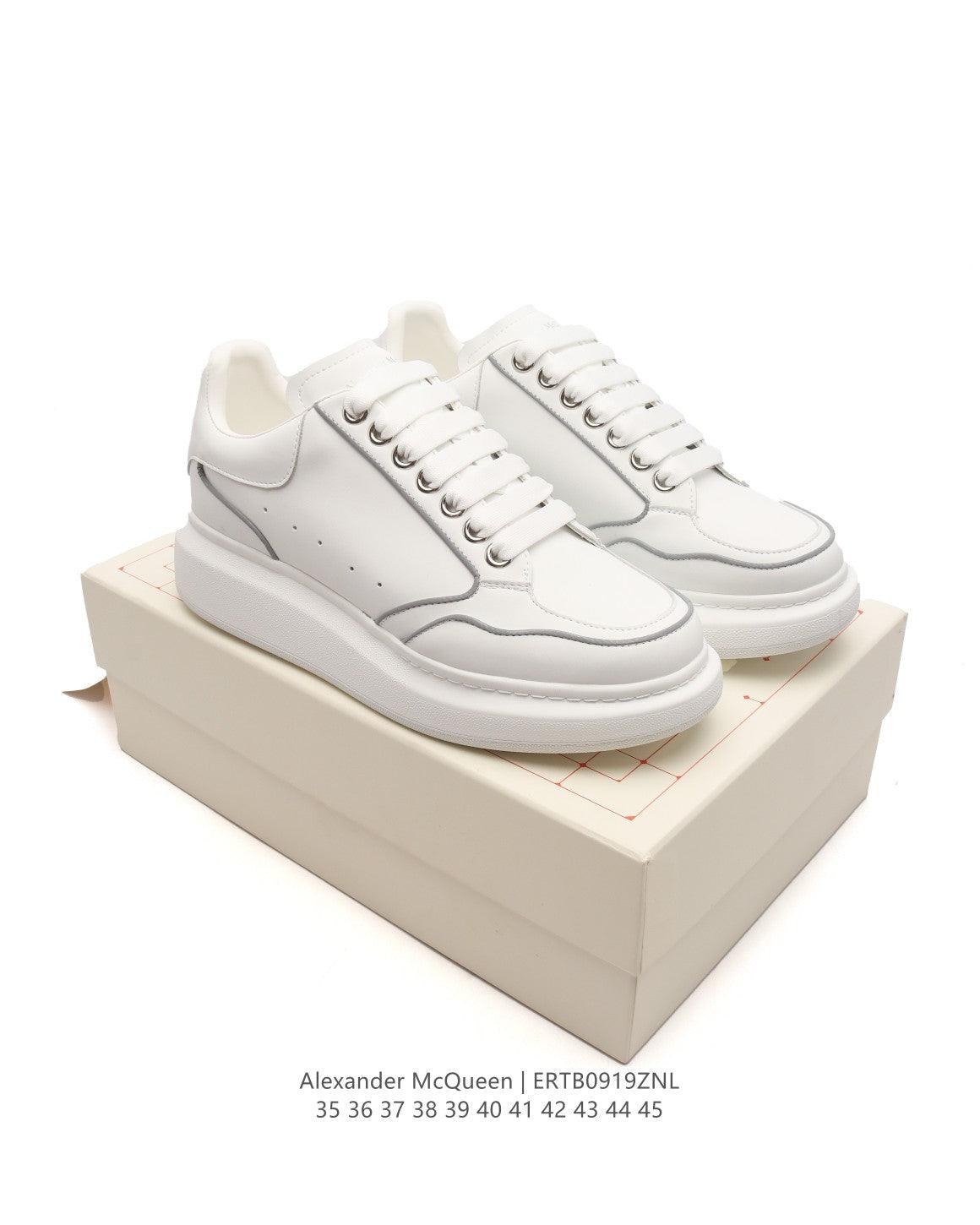 Alexander McQueen Oversized Sneakers - Banlieue91