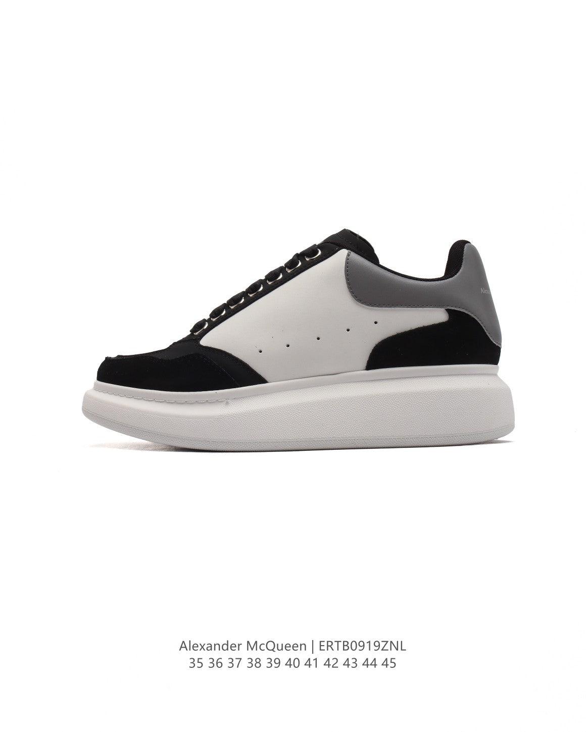 Alexander McQueen Men's Oversized Larry Leather Low-Top Sneakers - Banlieue91