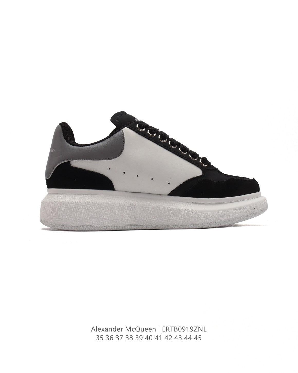 Alexander McQueen Men's Oversized Larry Leather Low-Top Sneakers - Banlieue91