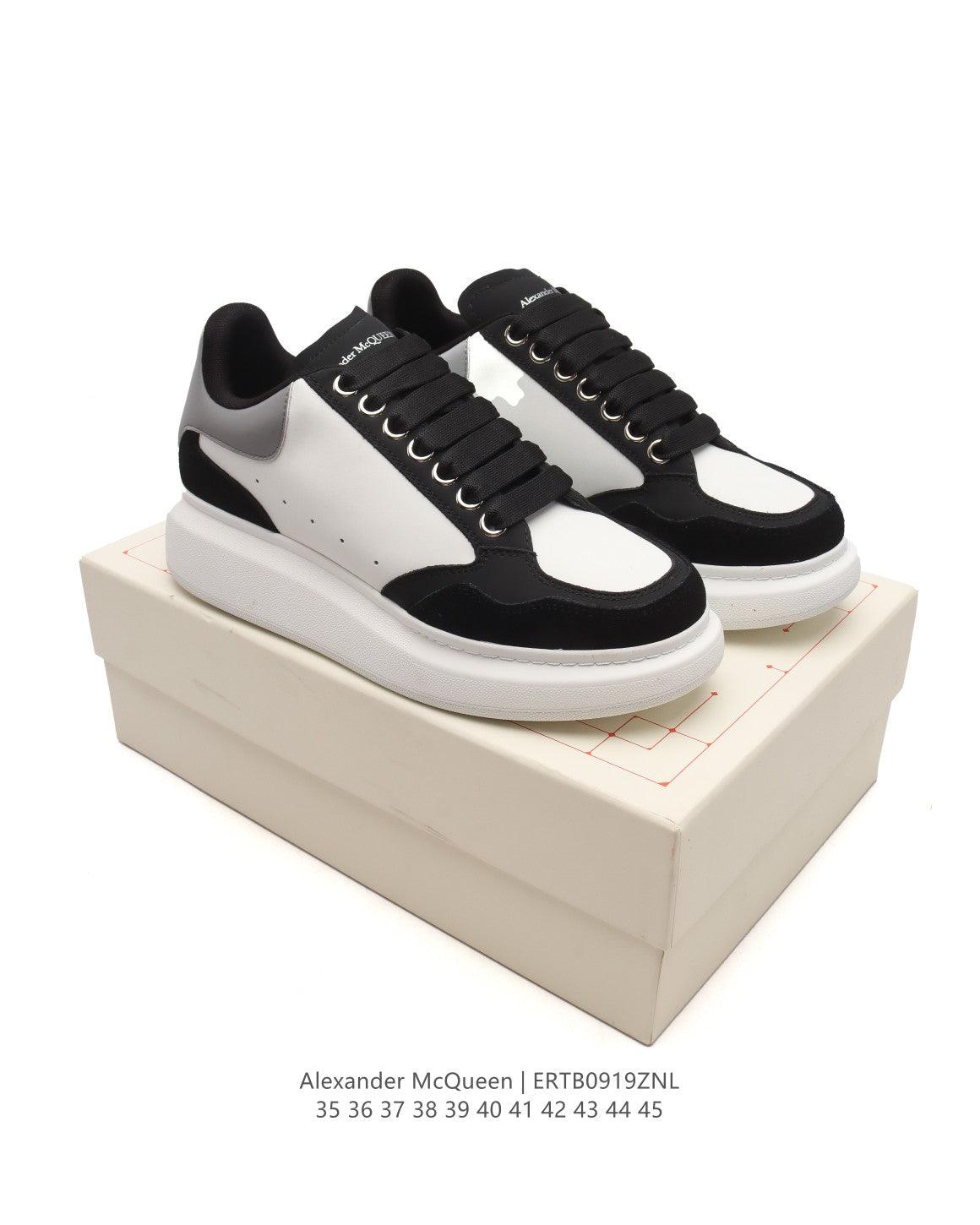 Alexander McQueen Men's Oversized Larry Leather Low-Top Sneakers - Banlieue91