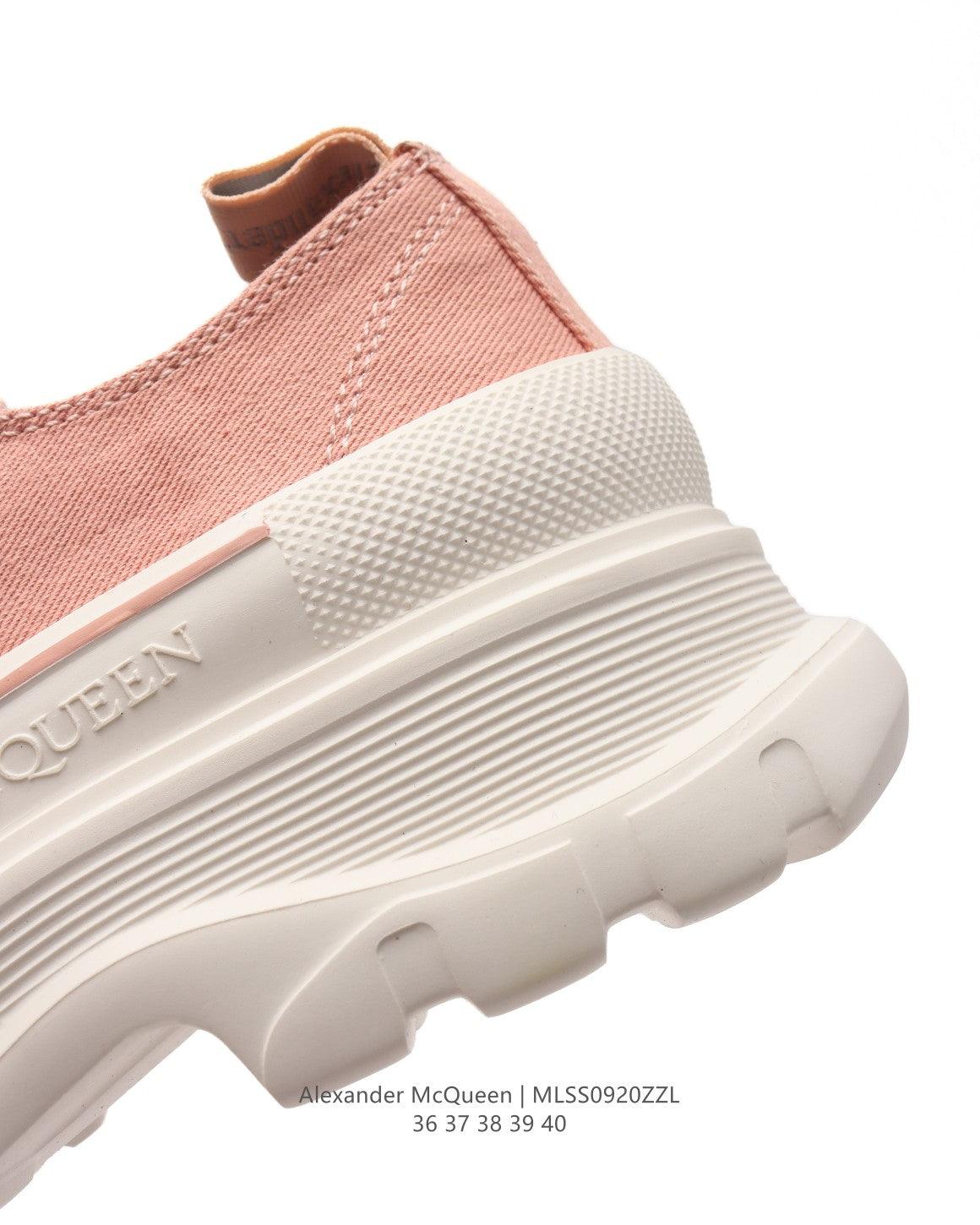 Alexander McQueen Women Tread Slick lace-up Sneakers 'Pink/White' - Banlieue91