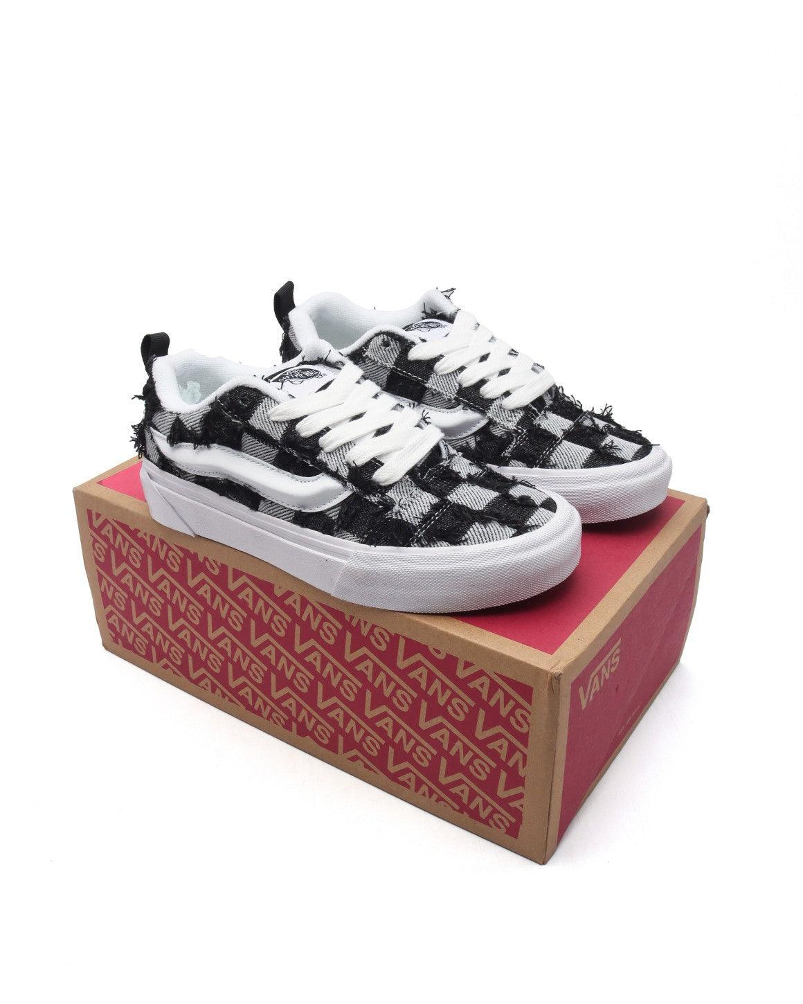 Vans Knu-Skool VR3 LX 'Black/White' - Banlieue91 -