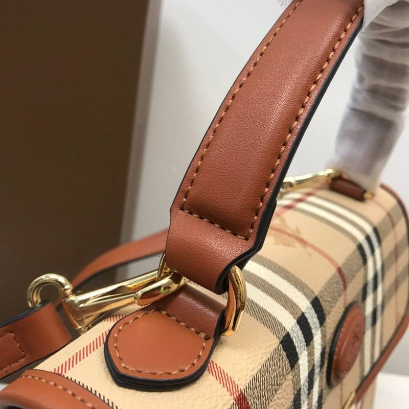 Burberry London Haymarket Check Handle Bag w/ Strap - Banlieue91