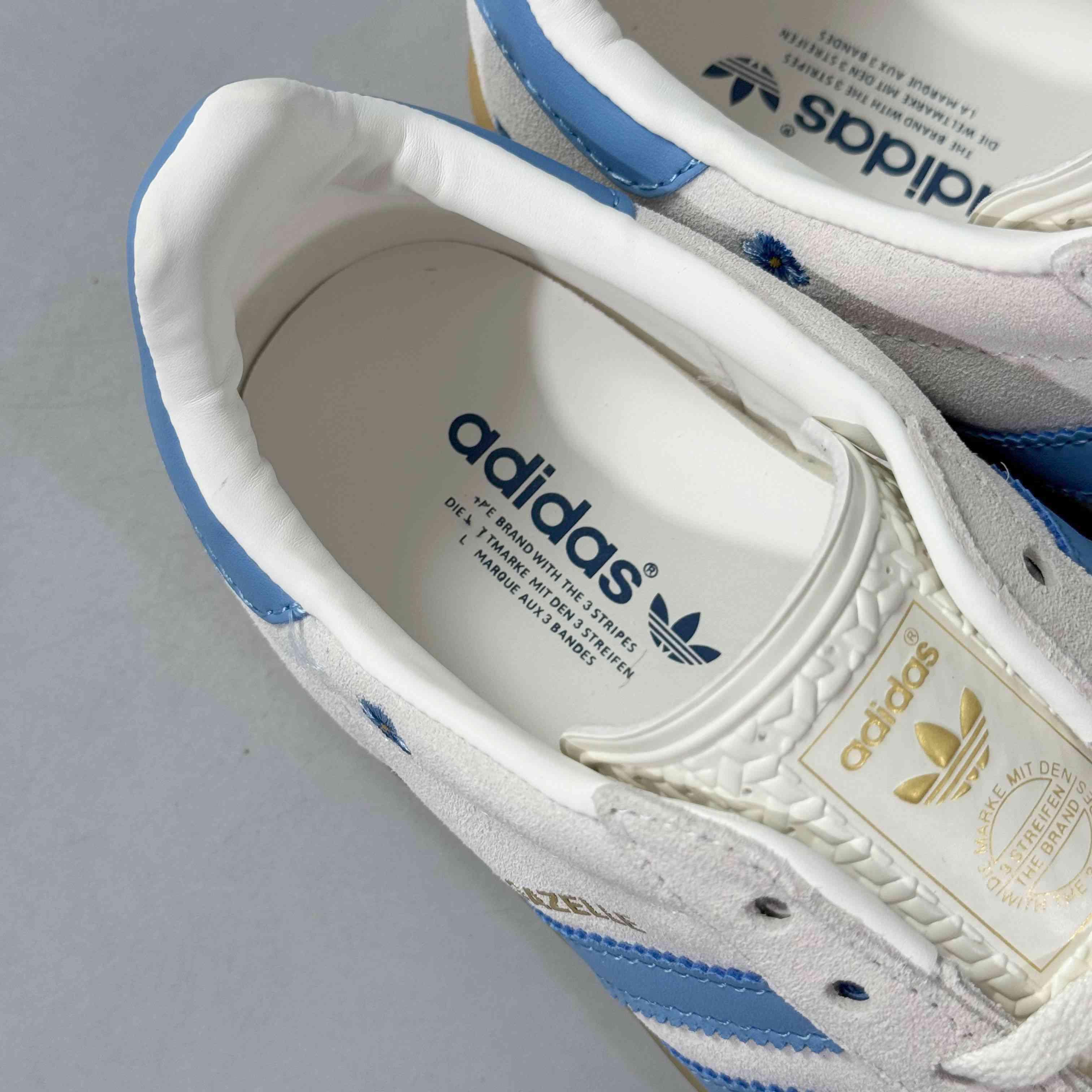 Adidas Originals Gazelle Indoor 'Light Blue Floral' - Banlieue91