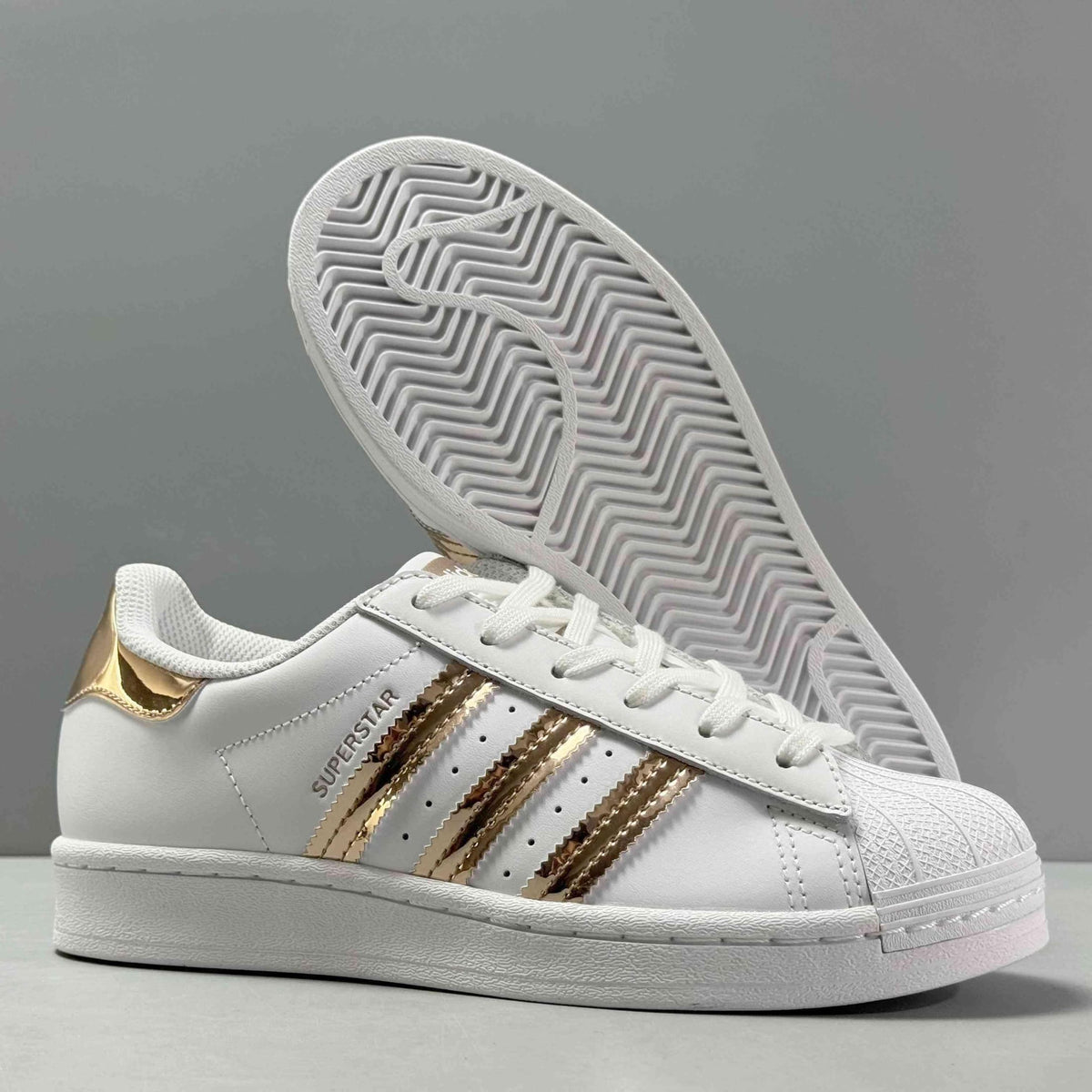 Adidas Superstar 'Pink Gold' | Banlieue91
