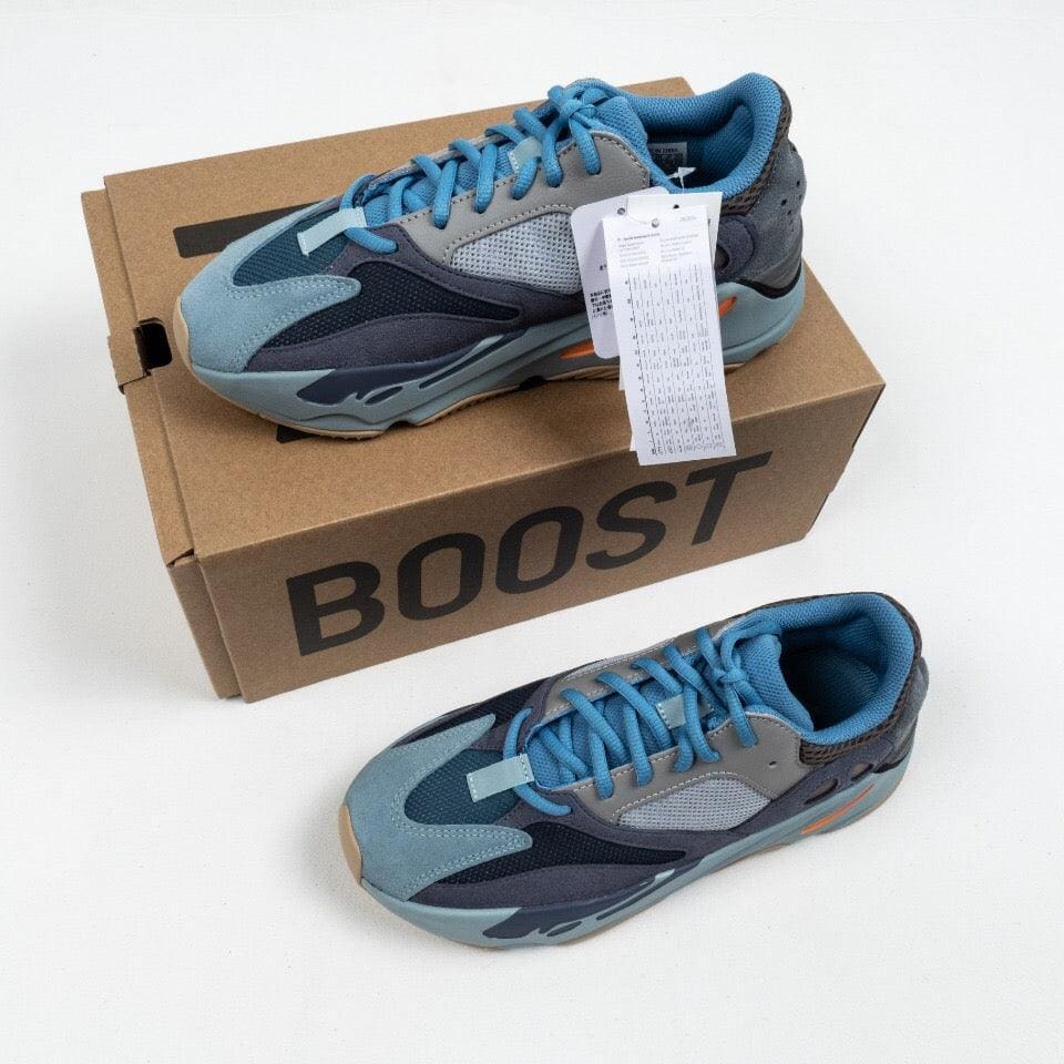 Adidas Yeezy Boost 700 'Carbon Blue' | Banlieue91