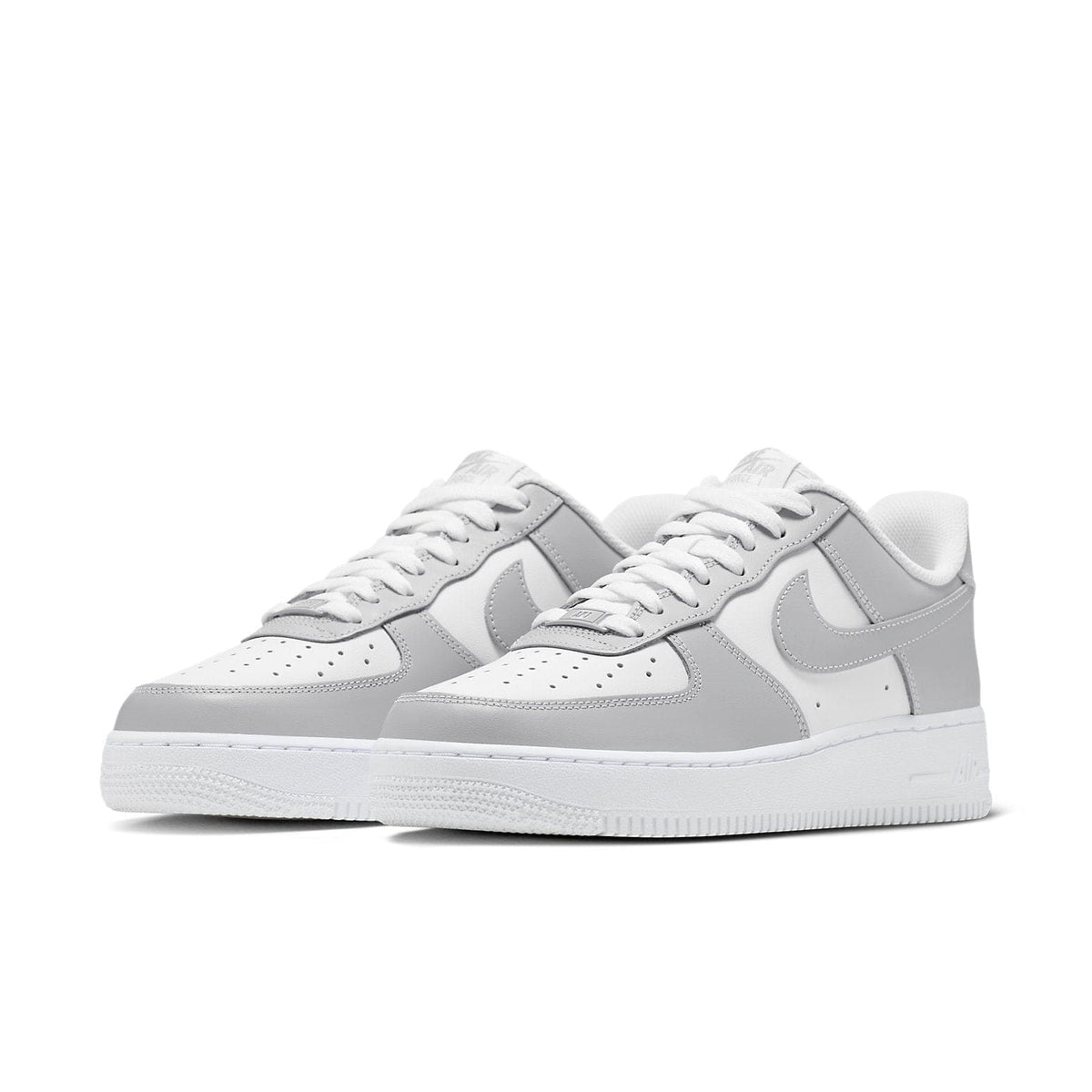 Air Force 1 07 'Light Smoke Grey White' | Banlieue91