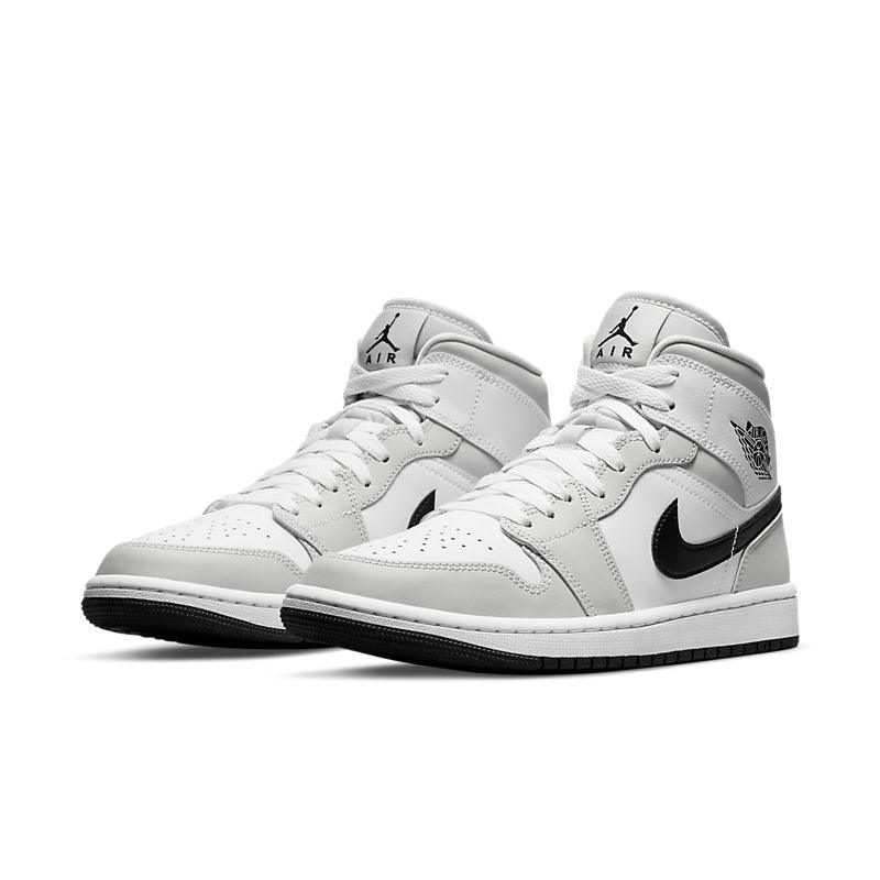 Air Jordan 1 High 'Light Smoke Grey' - Banlieue91