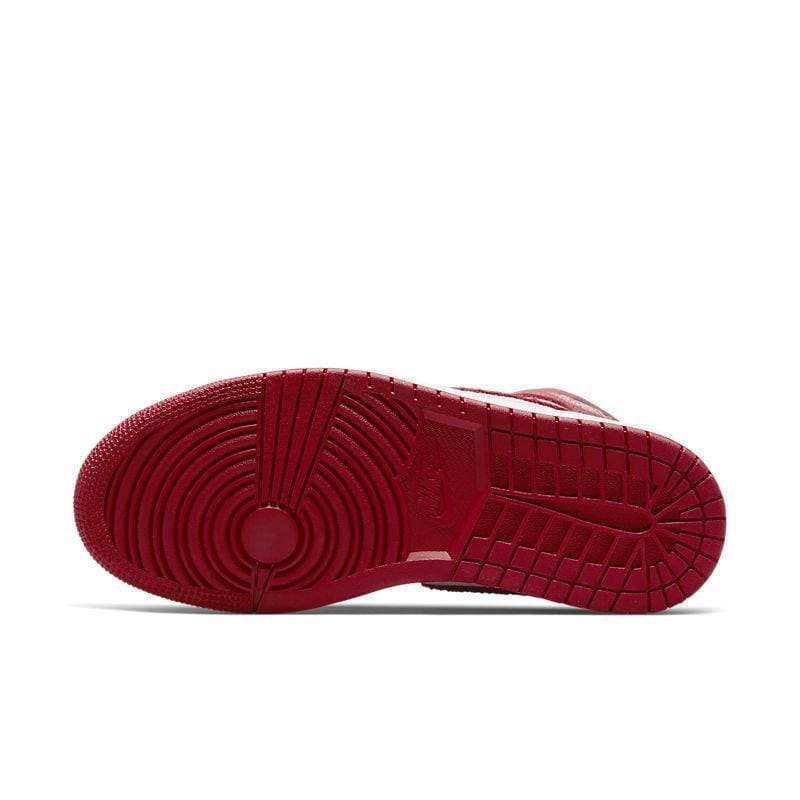Air Jordan 1 High 'Varsity Red' | Banlieue91