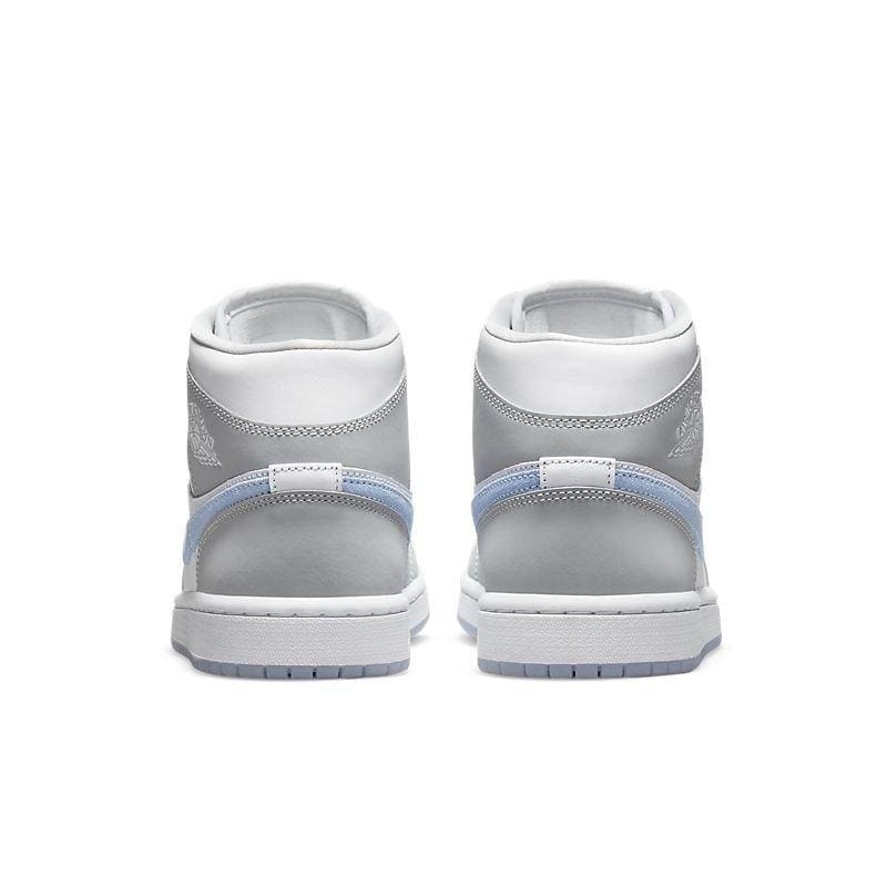 Air Jordan 1 Mid 'Wolf Grey Aluminum' | Banlieue91
