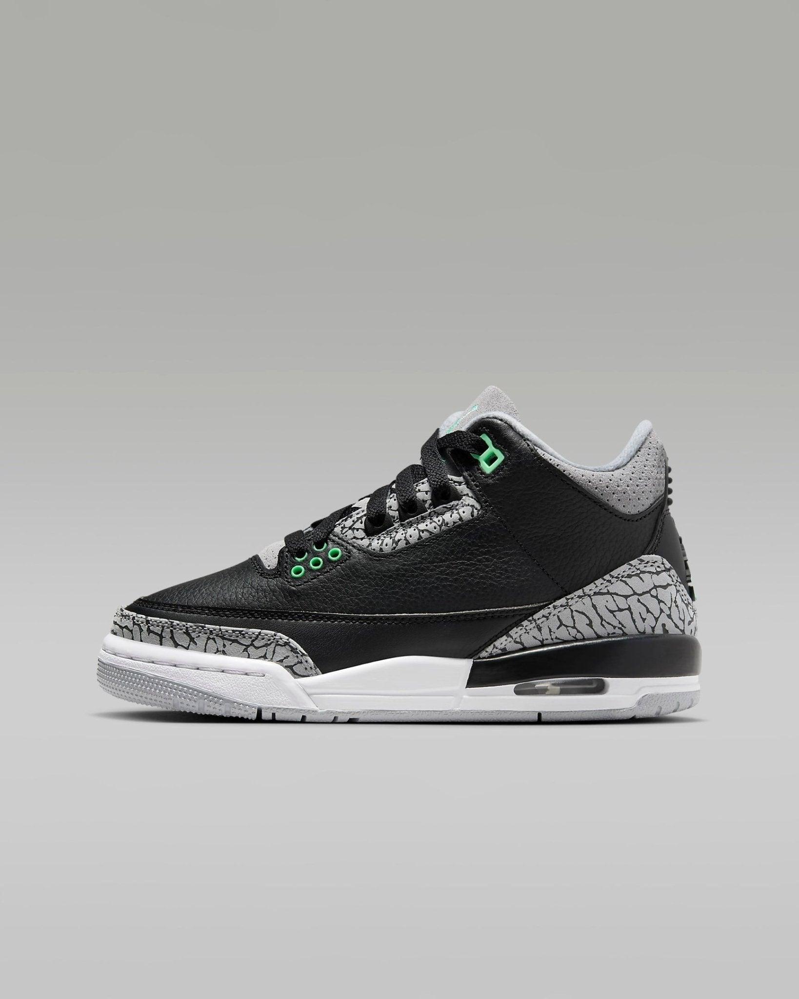 Air Jordan 3 Retro "Green Glow" - Banlieue91