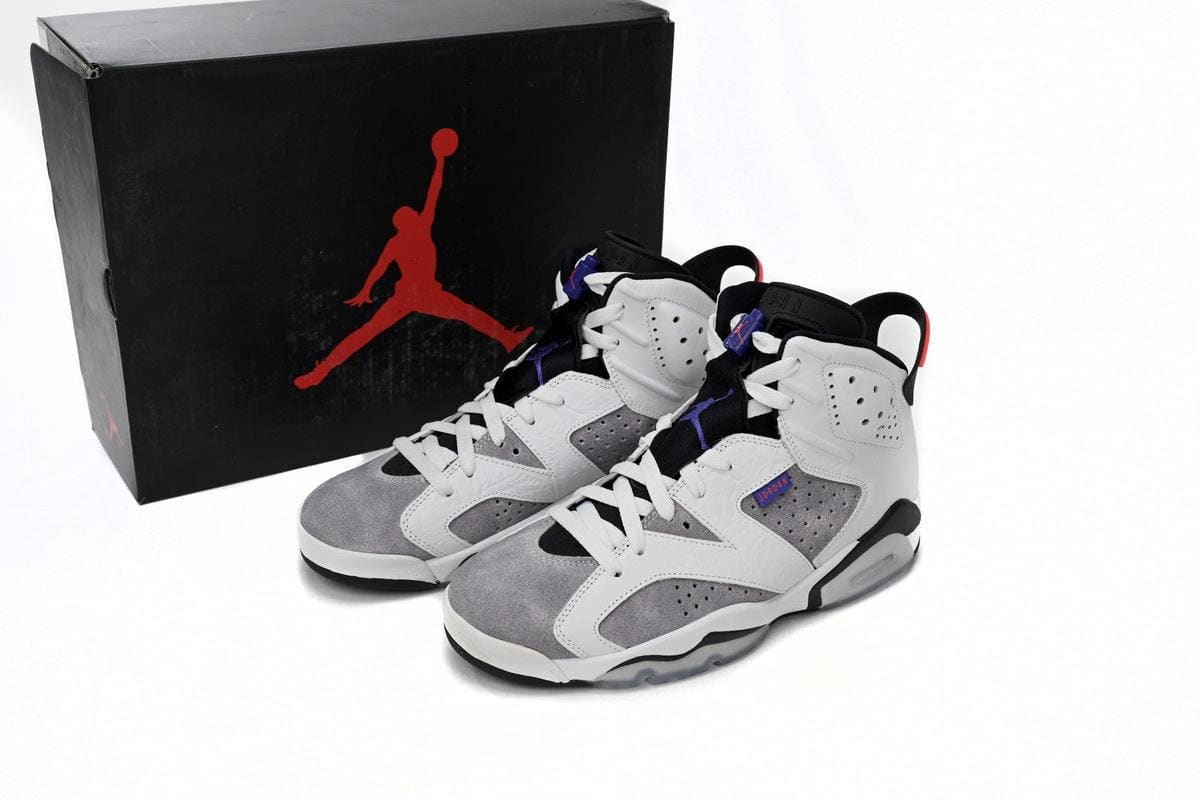 Air Jordan 6 Retro 'Flight Nostalgia' | Banlieue91