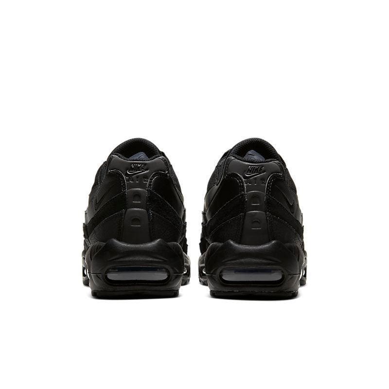 Air Max 95 'Triple Black' | Banlieue91