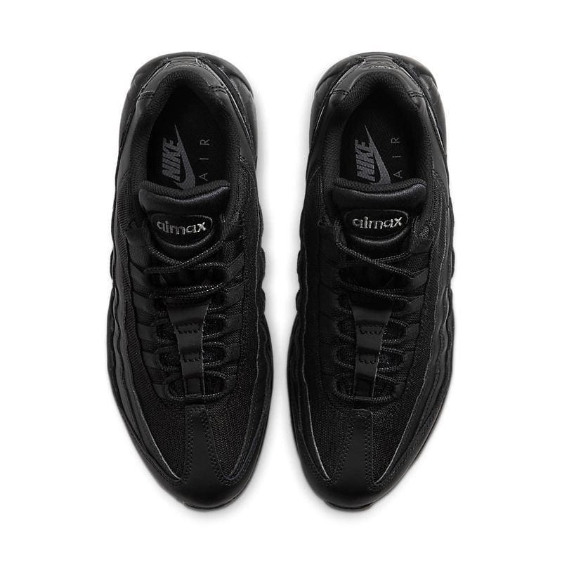 Air Max 95 'Triple Black' | Banlieue91