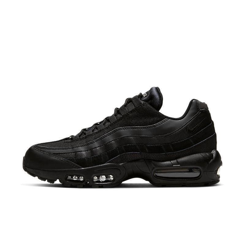 Air Max 95 'Triple Black' | Banlieue91