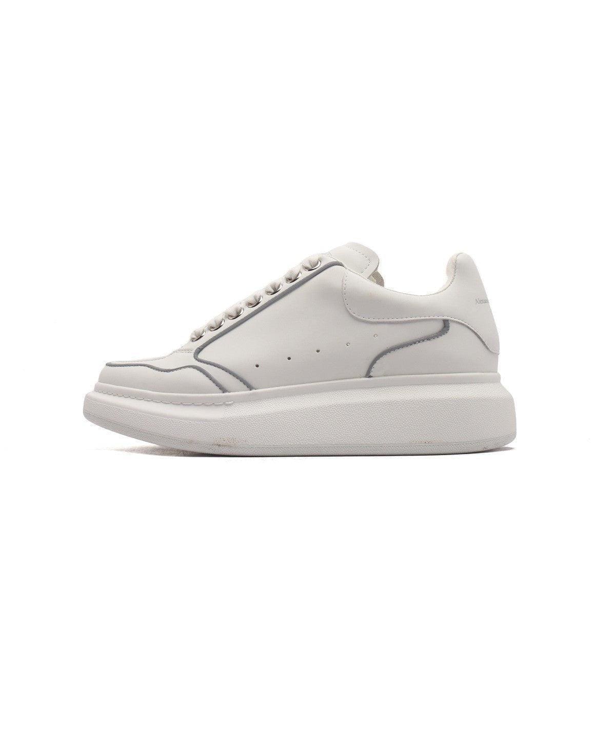 Alexander McQueen Oversized Sneakers | Banlieue91
