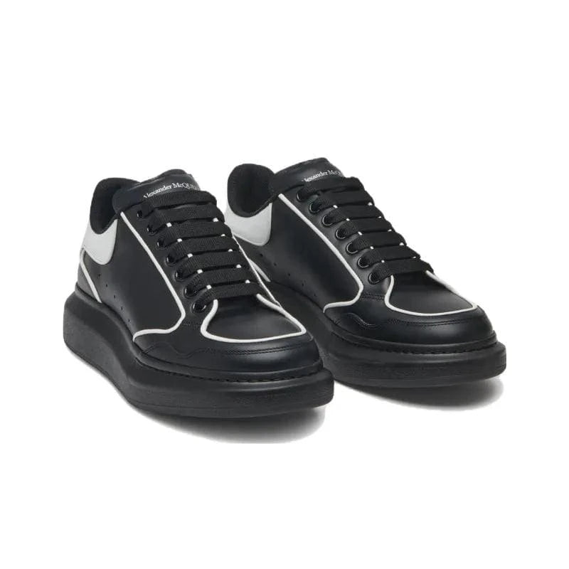 Alexander McQueen Oversized Sneakers 'Black White' | Banlieue91