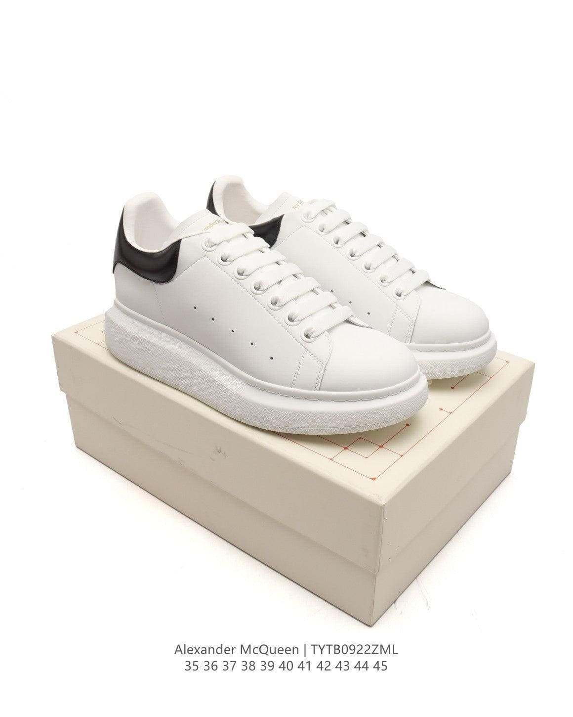 Alexander McQueen Oversized Sneakers - White & Black Leather | Banlieue91