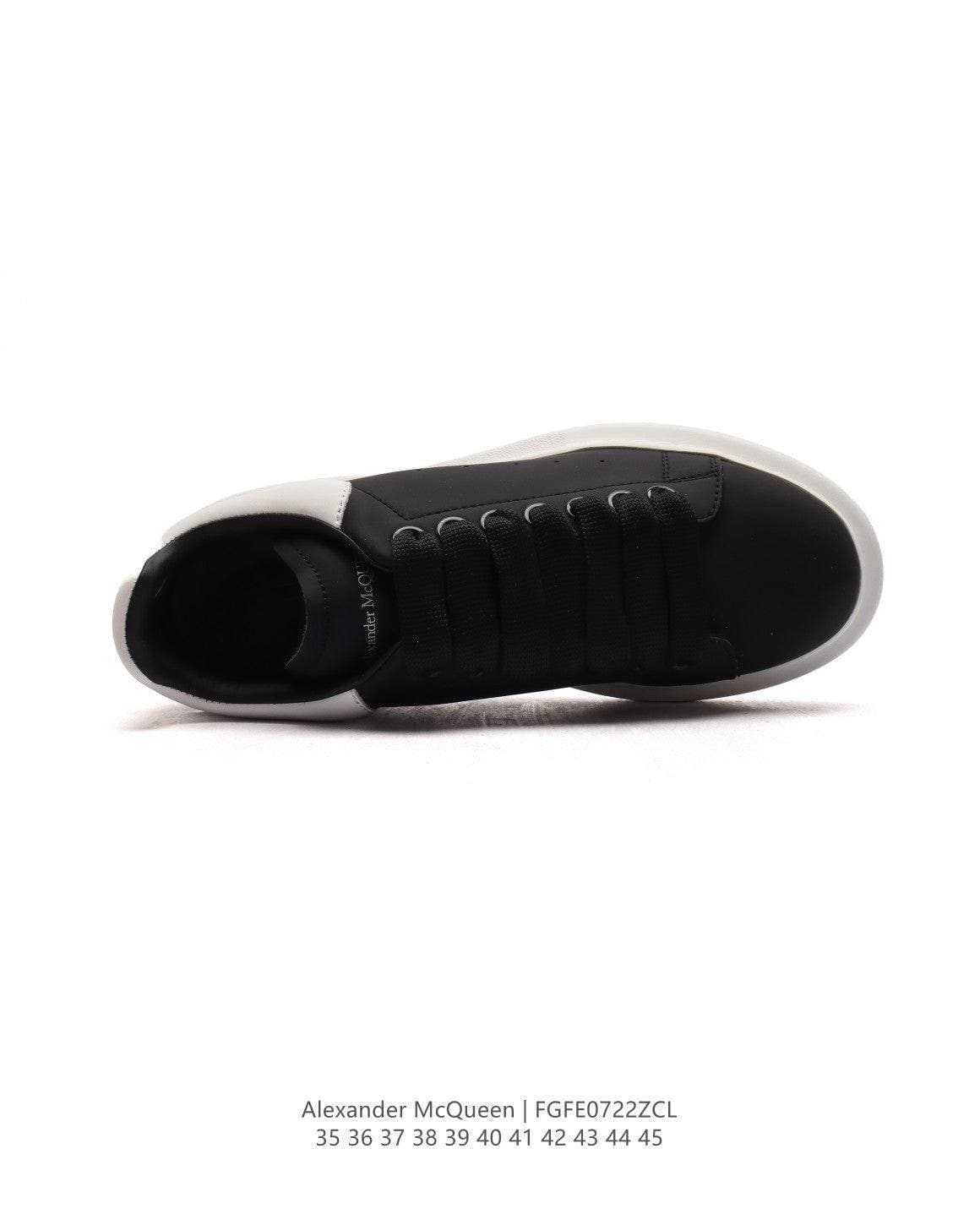 Alexander McQueen Sneakers 'Black/White' | Banlieue91