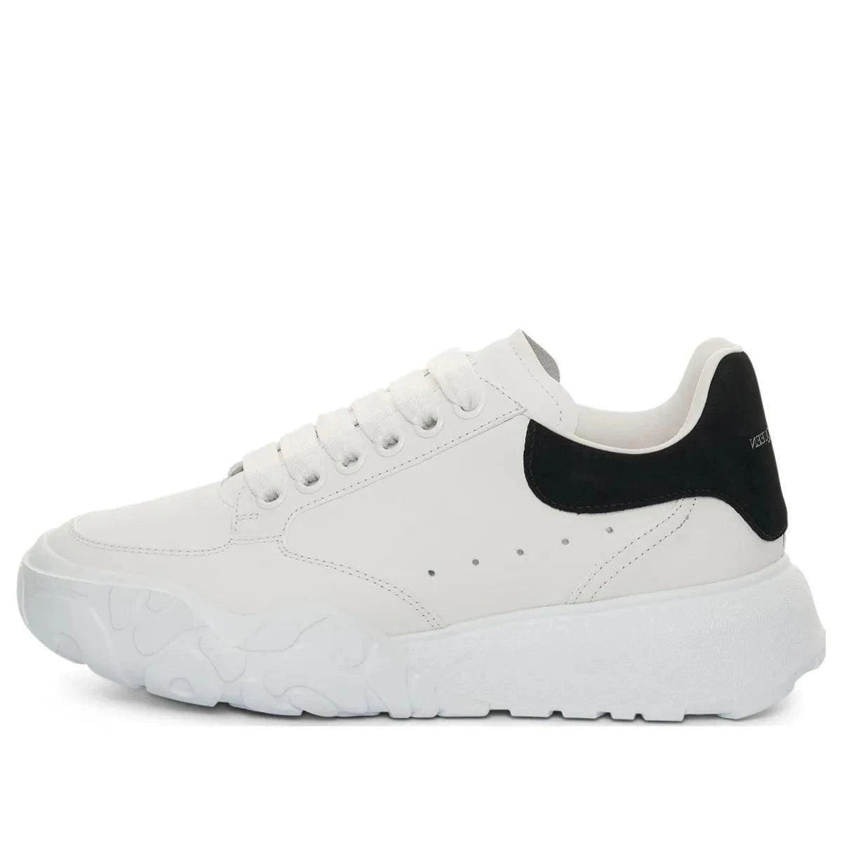 Alexander McQueen 'White & Black' | Banlieue91