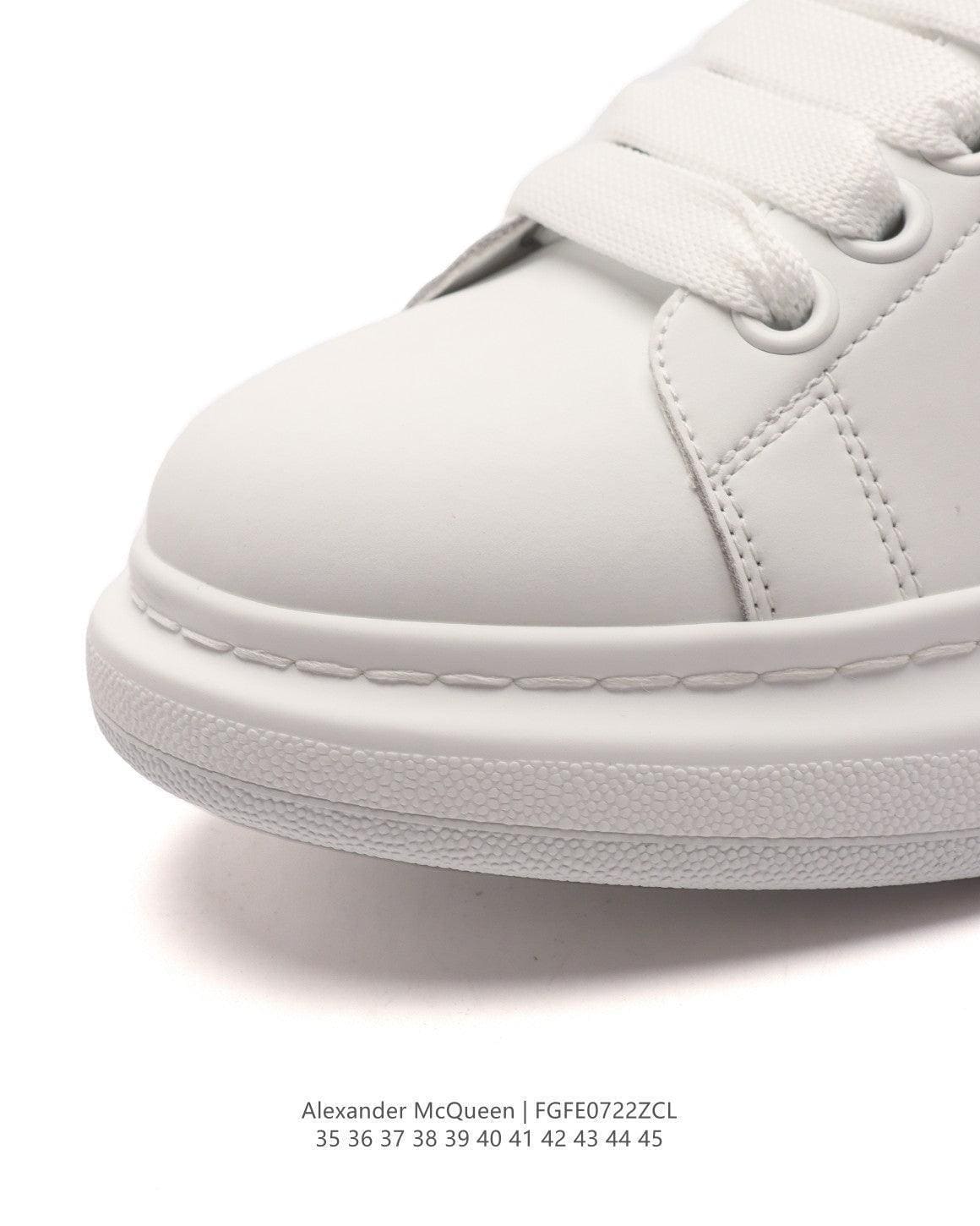 Alexander McQueen 'White & Silver' | Banlieue91