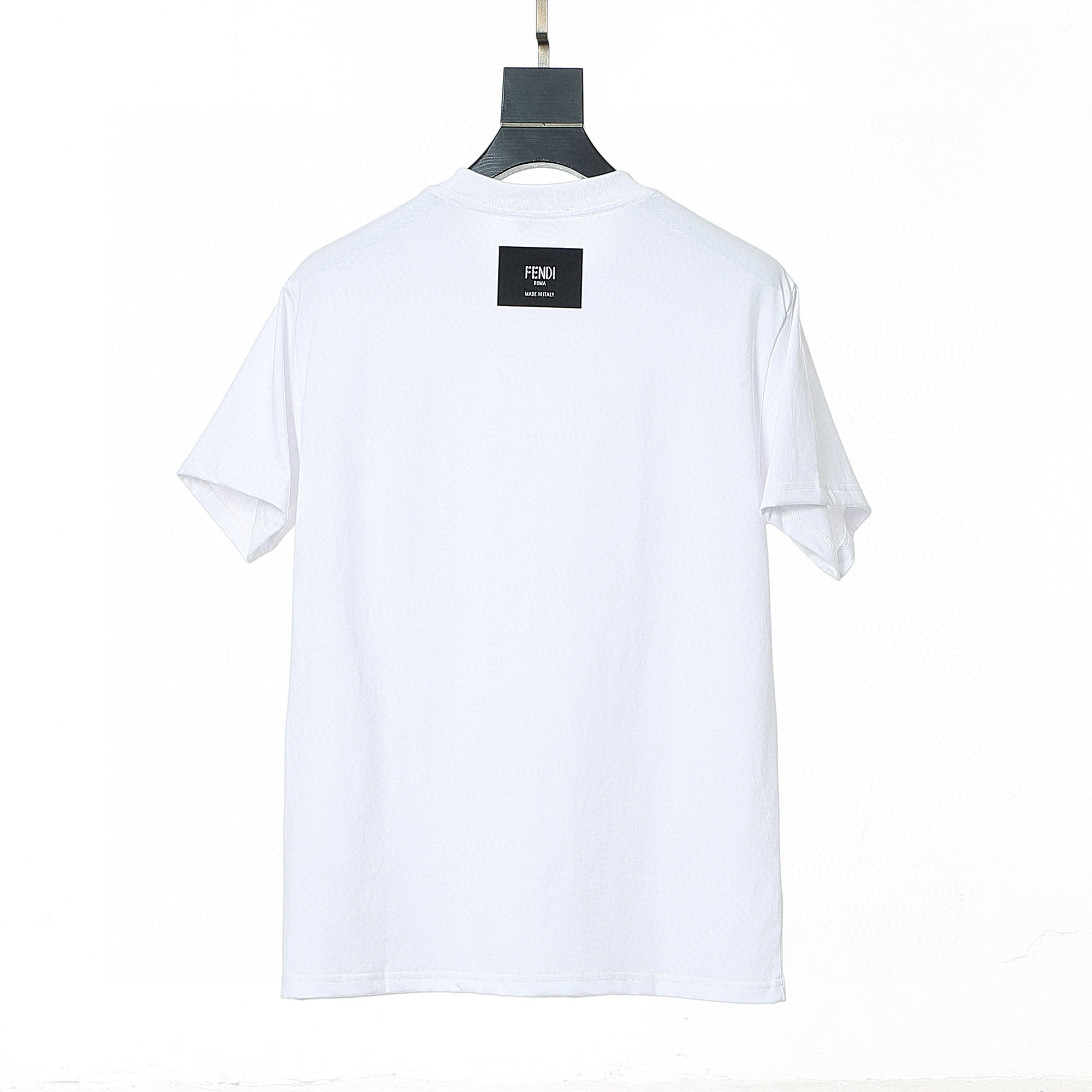 Fendi T-Shirt without Collar 'White' - Banlieue91