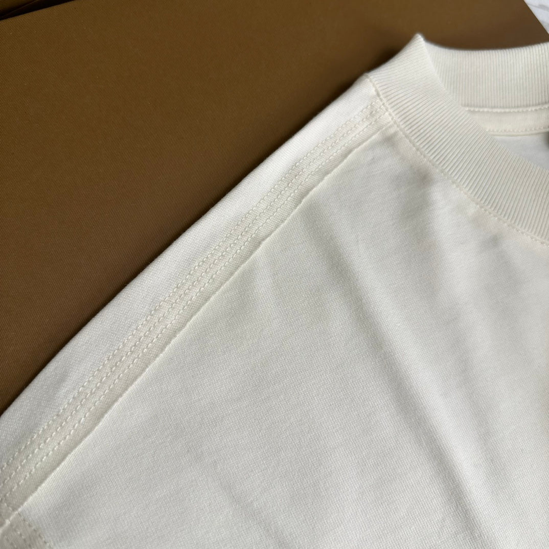 Burberry Cream T-Shirt Without Collar - Banlieue91