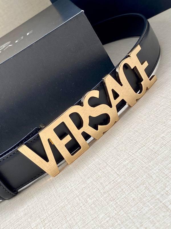 Versace Women's Leather Logo Decorated Buckle Belt - Banlieue91