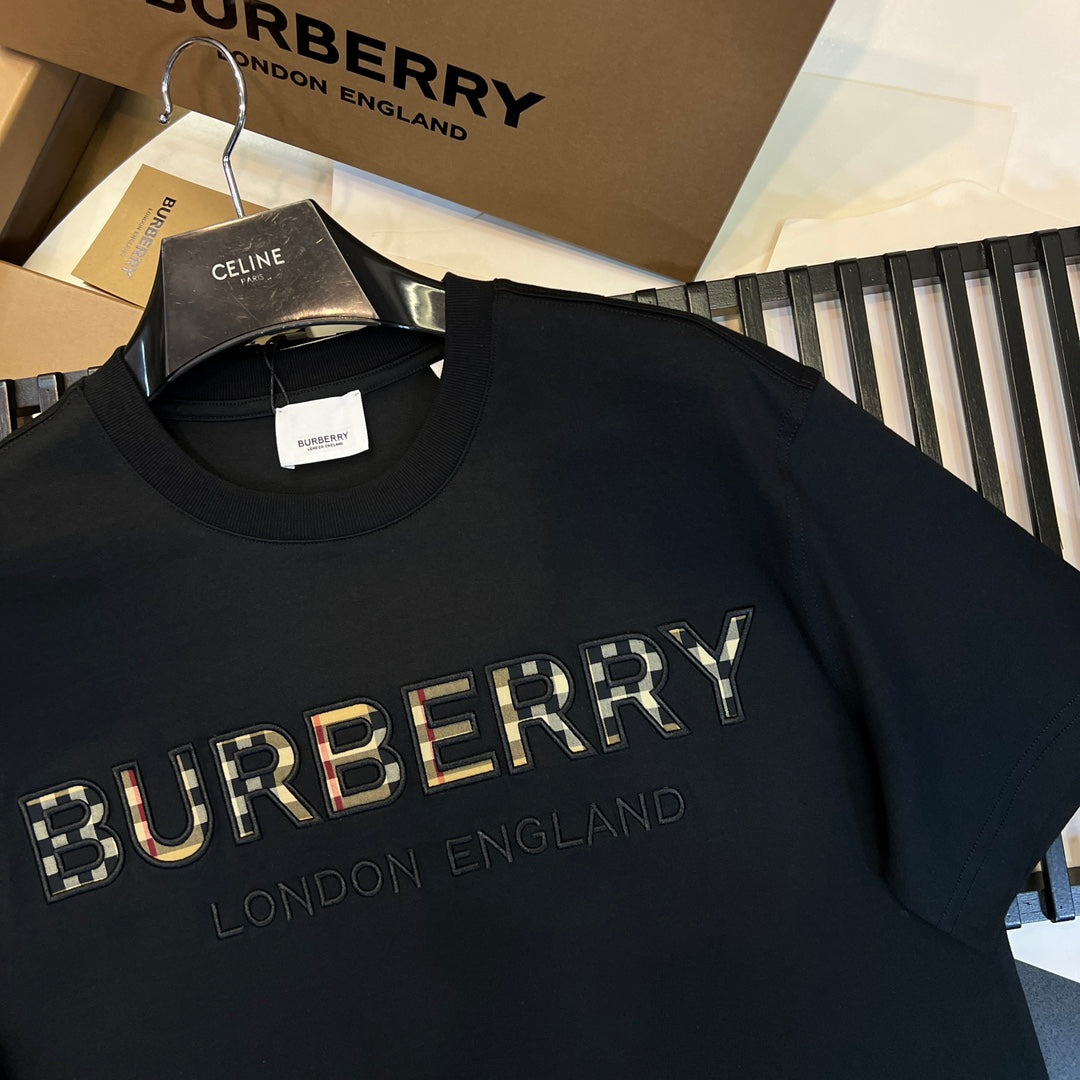 Burberry T-Shirt Without Collar 'Black & Beige' - Banlieue91