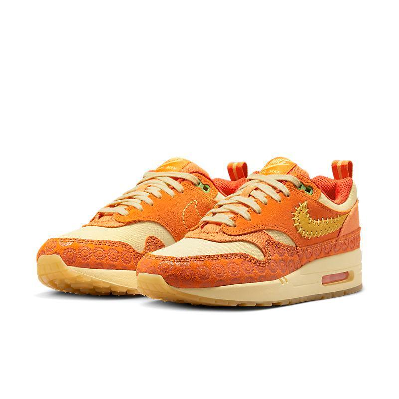 Nike Air Max 87 'Somos Familia' - Banlieue91