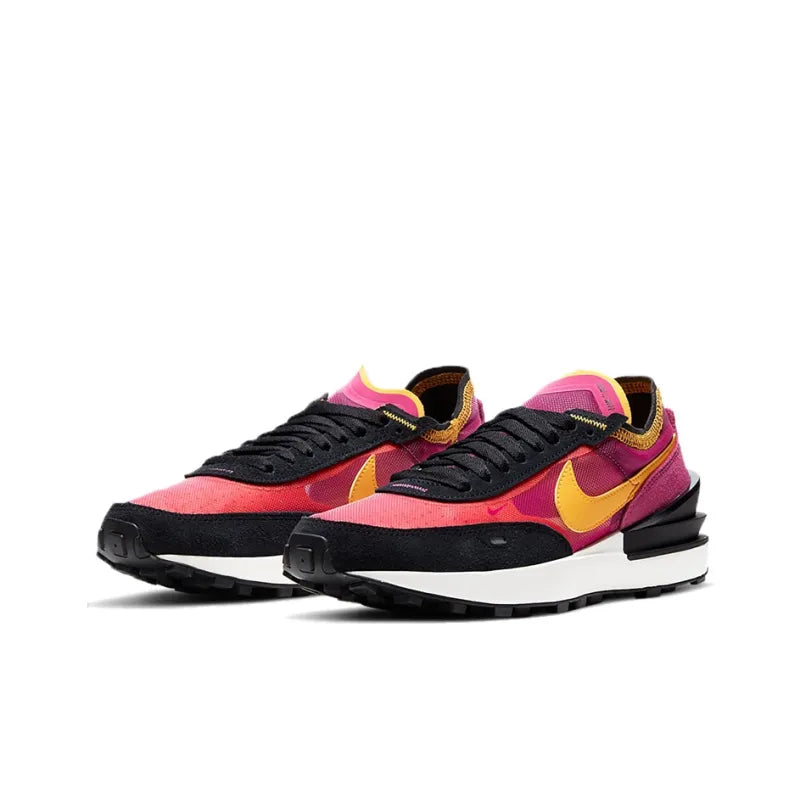 Nike Waffle One 'Active Fuchsia' - Banlieue91 -