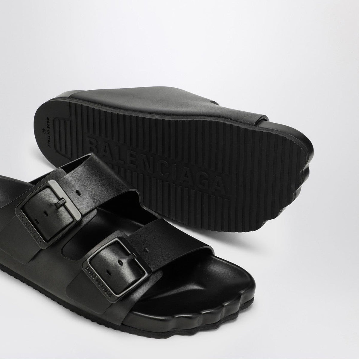 Balenciaga Black Leather Sunday Sandal | Banlieue91