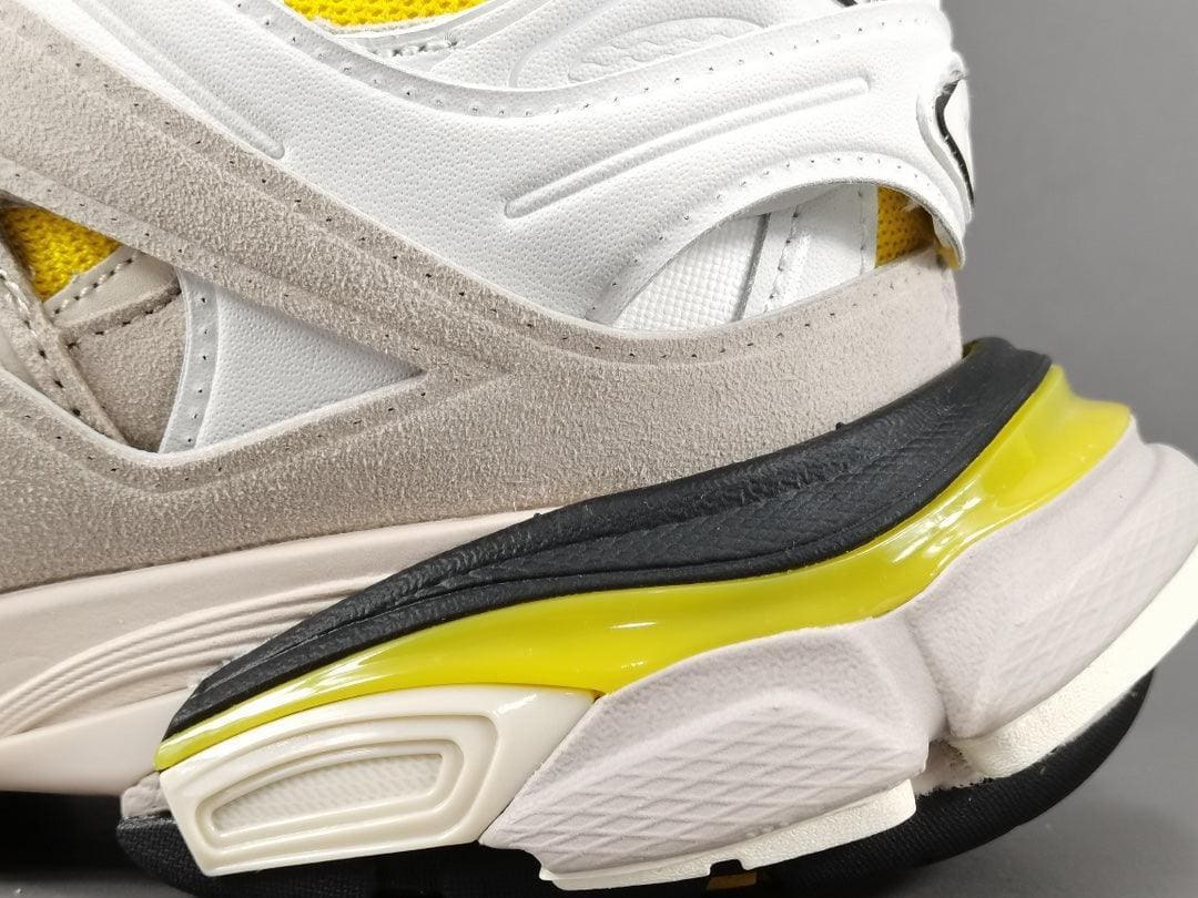 BALENCIAGA TRACK SNEAKERS | Banlieue91