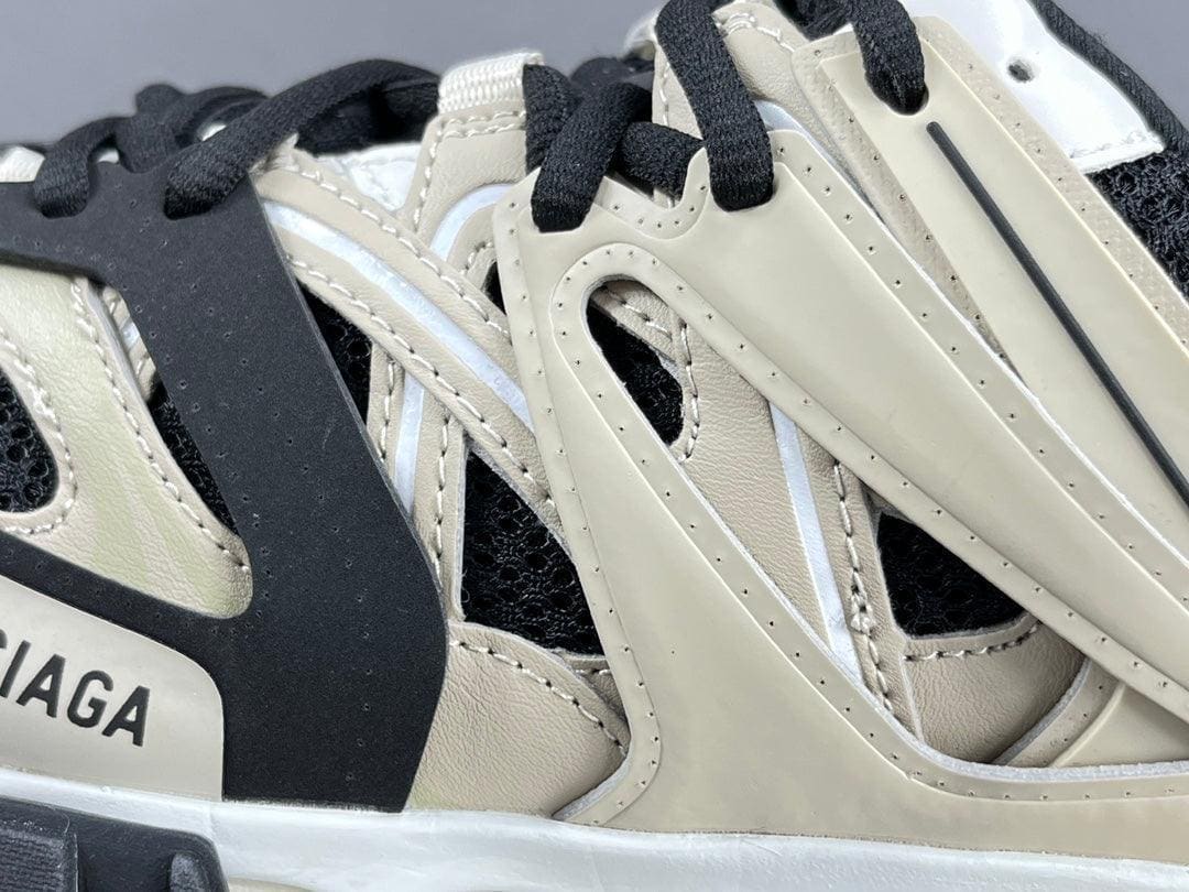 BALENCIAGA TRACK SNEAKERS | Banlieue91