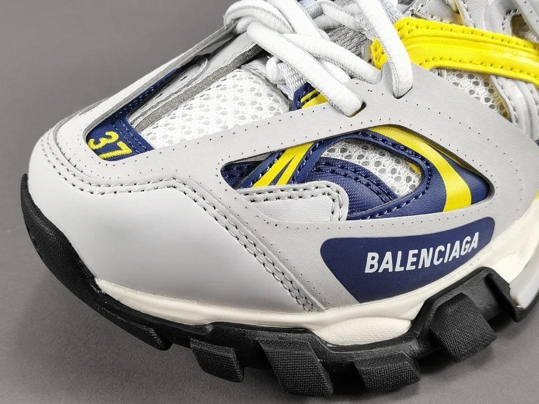 BALENCIAGA TRACK SNEAKERS | Banlieue91