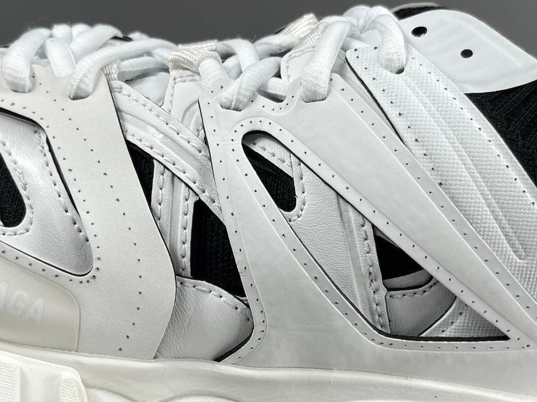 BALENCIAGA TRACK SNEAKERS | Banlieue91