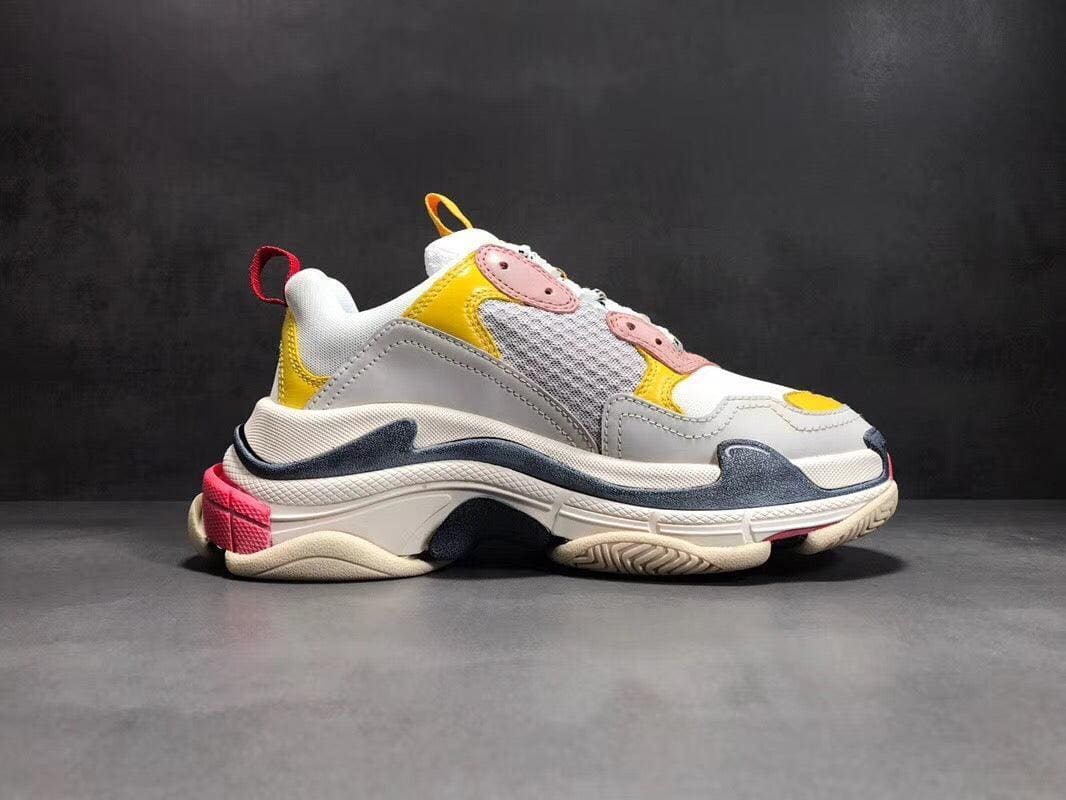BALENCIAGA TRIPLE S SNEAKER | Banlieue91