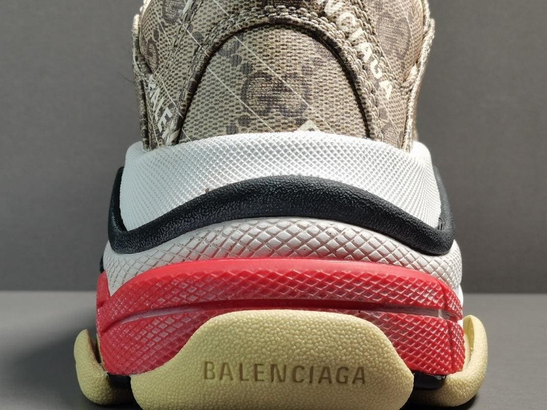 BALENCIAGA x GUCCI - TRIPLES S | Banlieue91