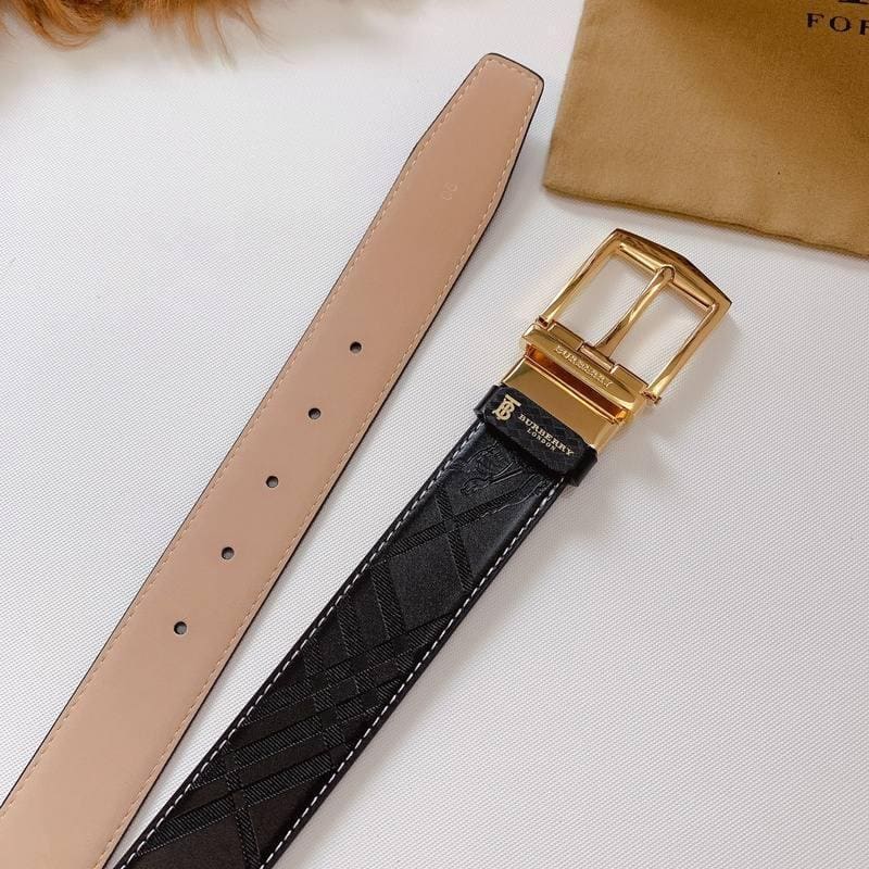 Burberry Leather Vintage Belt 'Black' | Banlieue91