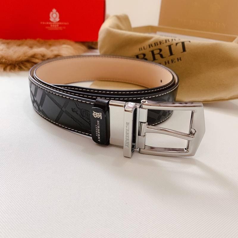 Burberry Leather Vintage Belt 'Black' | Banlieue91