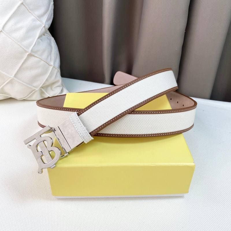 Burberry Reversible Leather Vintage Belt | Banlieue91
