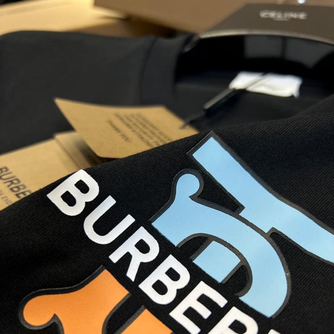 Burberry T-Shirt Without Collar 'Black' | Banlieue91