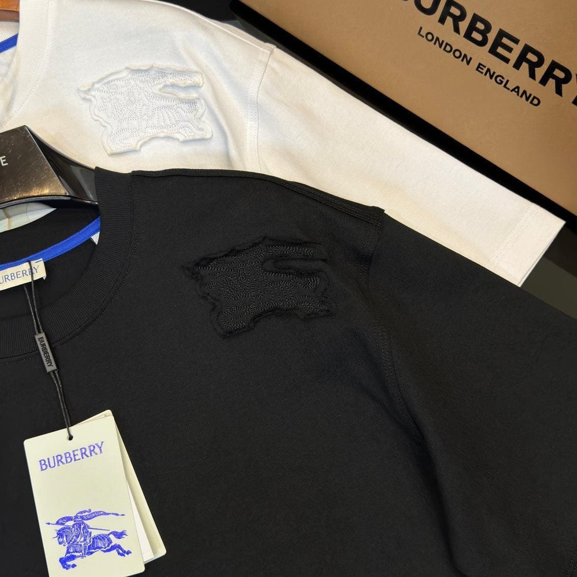 Burberry T-Shirt Without Collar 'Black' | Banlieue91