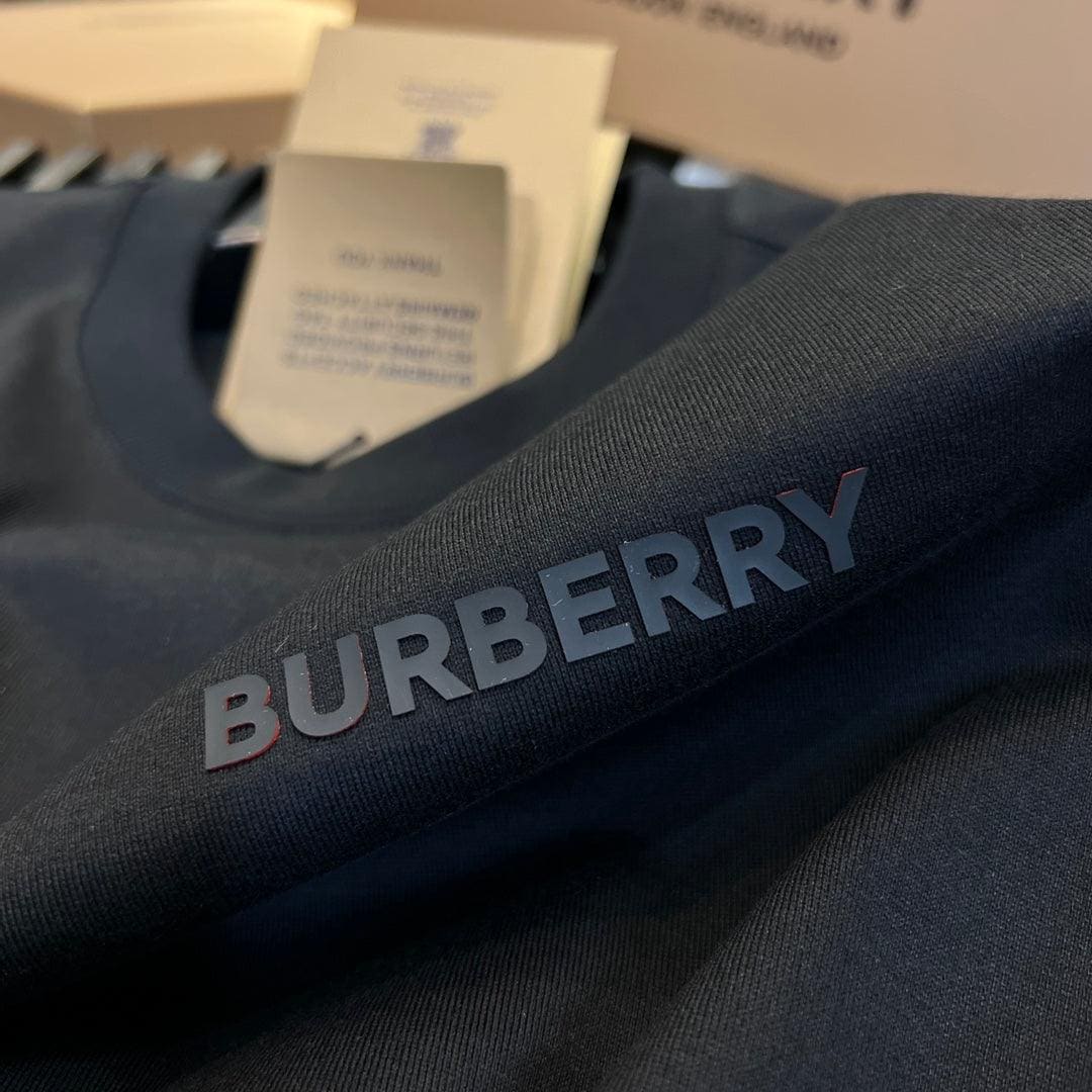 Burberry T-Shirt Without Collar 'Black' | Banlieue91